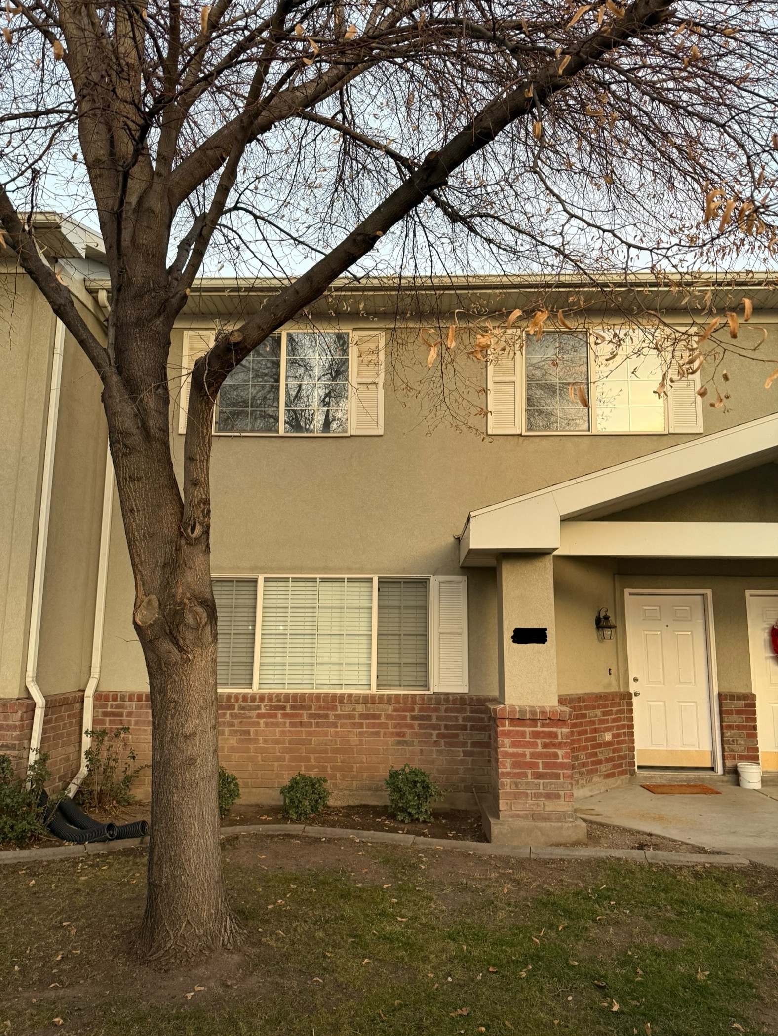 West Jordan Single Room: 1833 W 7600 S