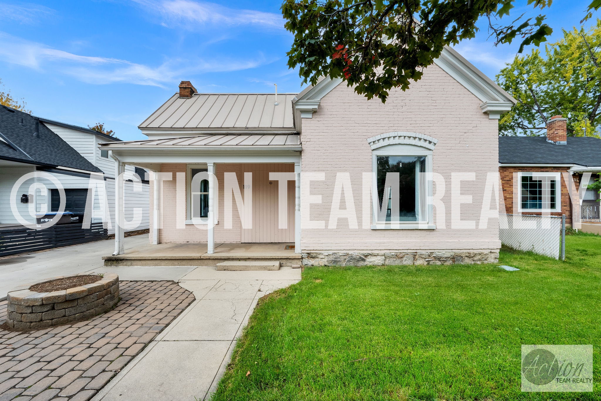 Provo House: 119 E 400 S