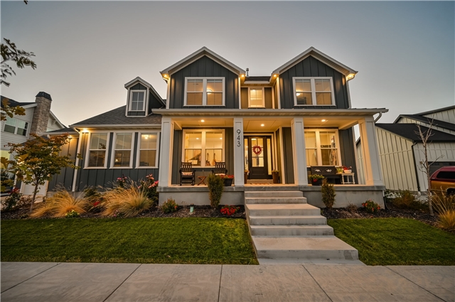 Saratoga Springs House: 943 S Candlelight Dr