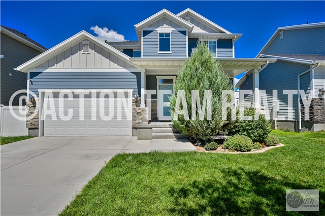 Riverton House: 788 W Star Spangled Dr