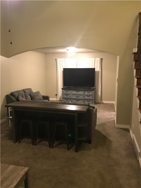 Orem Single Room: 352 E 1600 S