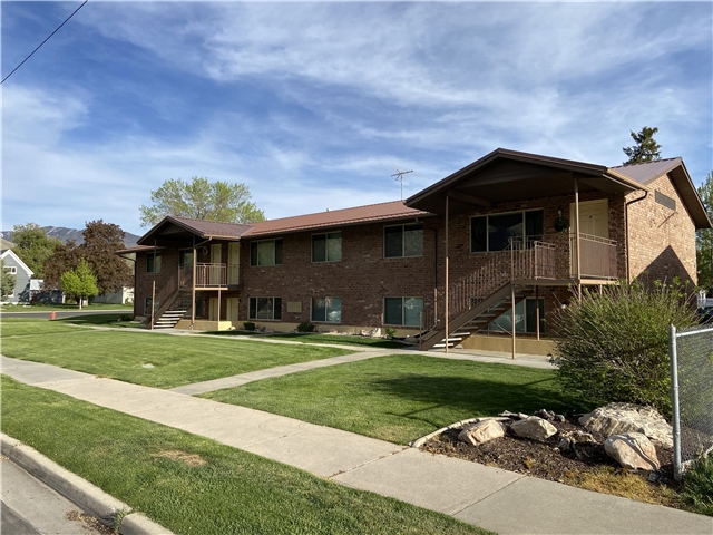 Springville Condo: 184 E 100 N