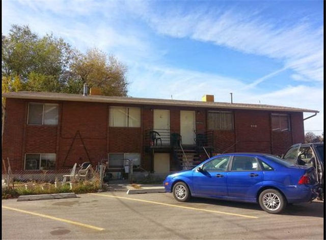 Springville Apartment: 709 N Main St