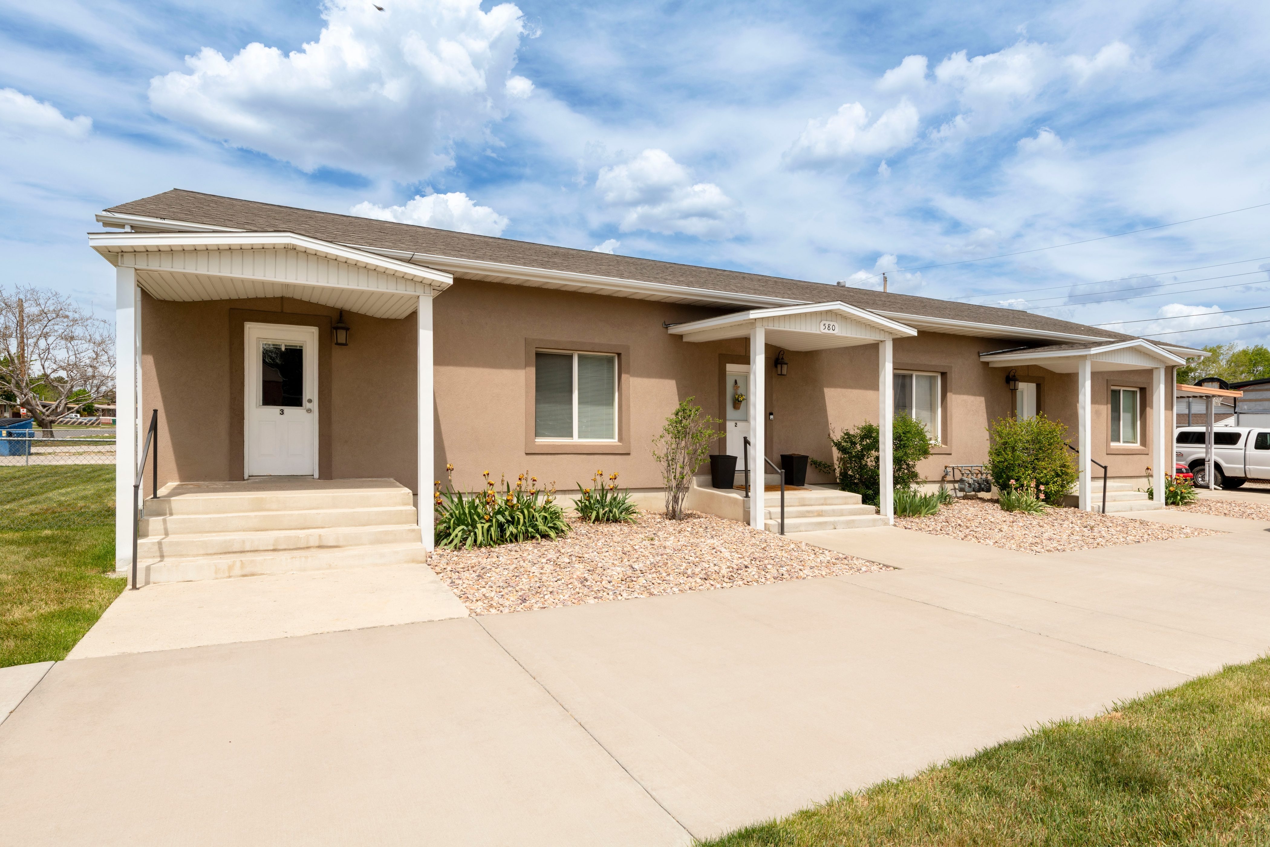 Salt Lake City Apartment: 580 W 5900 S