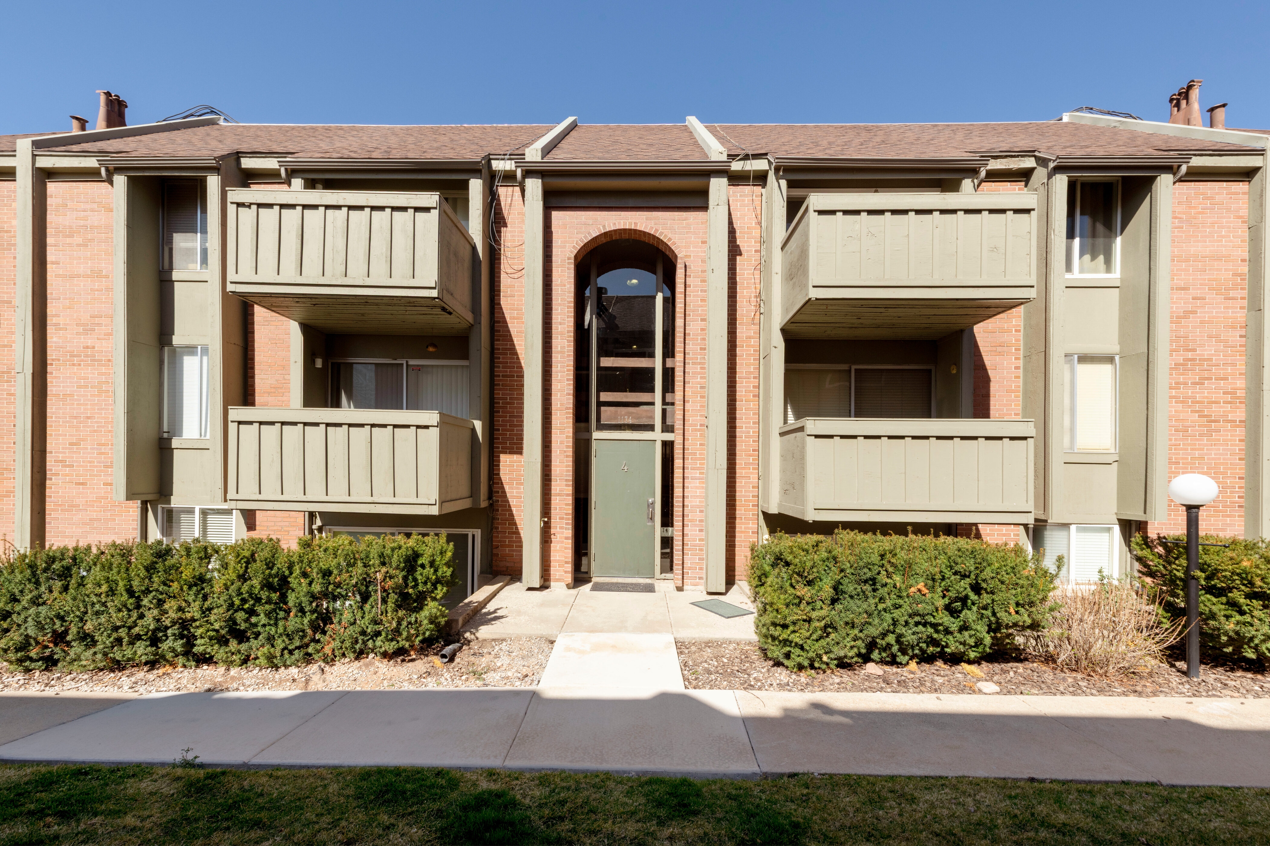 Salt Lake City Condo: 1174 S Foothill Dr