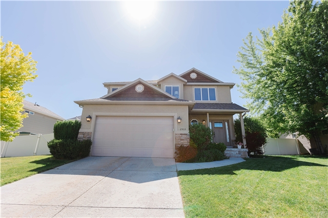 Springville House: 2533 Cimmaron Dr