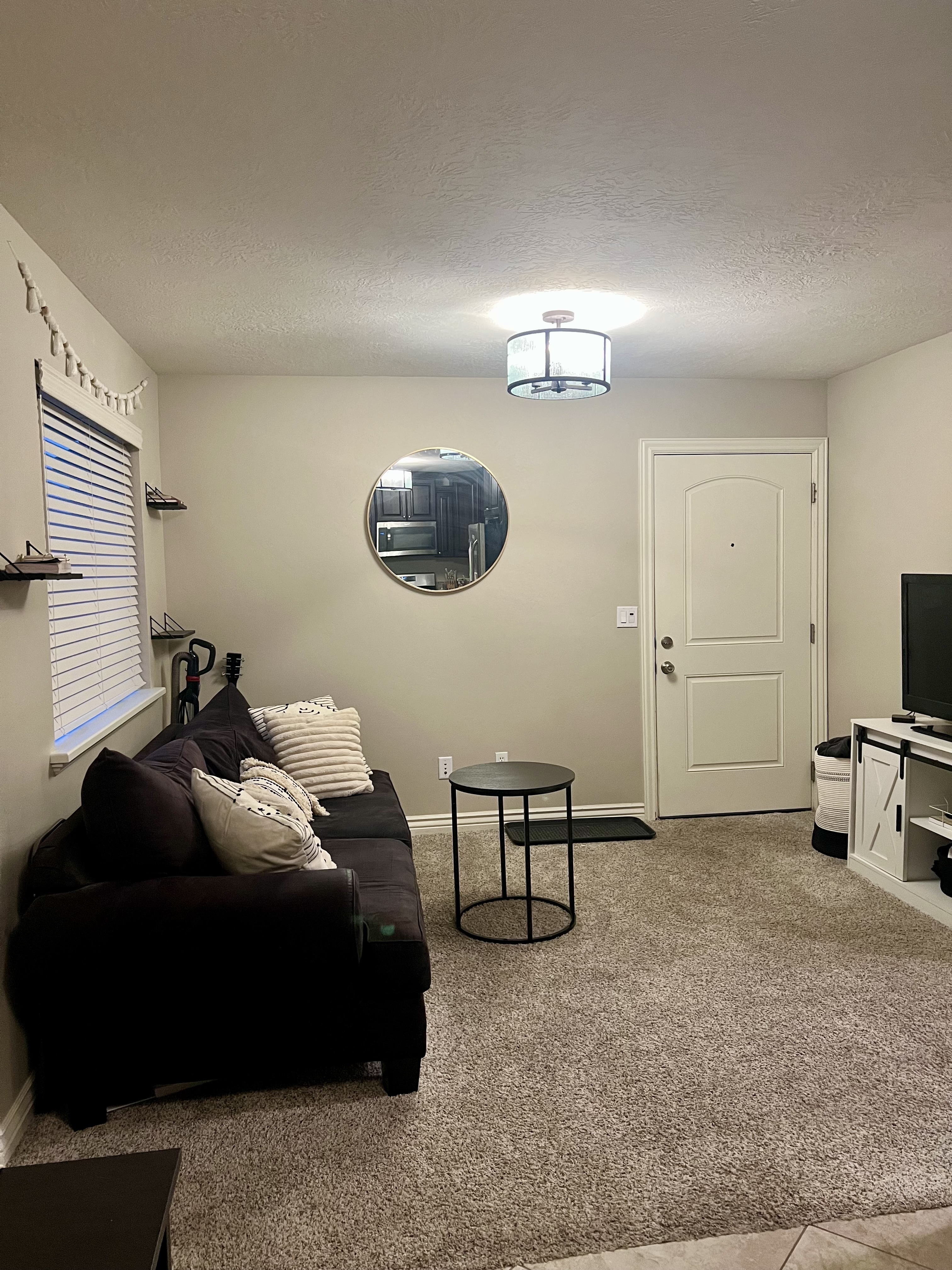 Springville In-Law/Basement: 2581 Stonebury Loop Rd