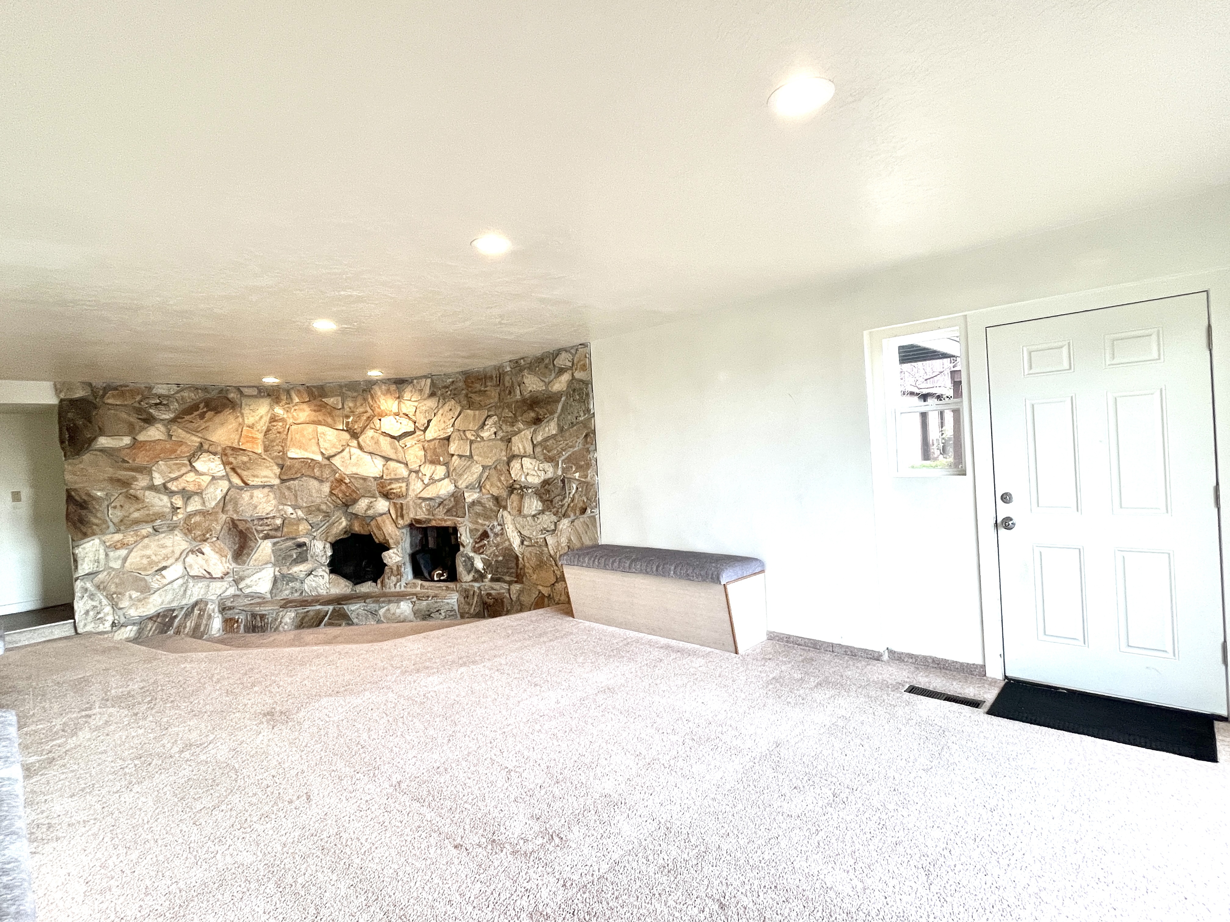 Provo Apartment: 1841 N 1550 E