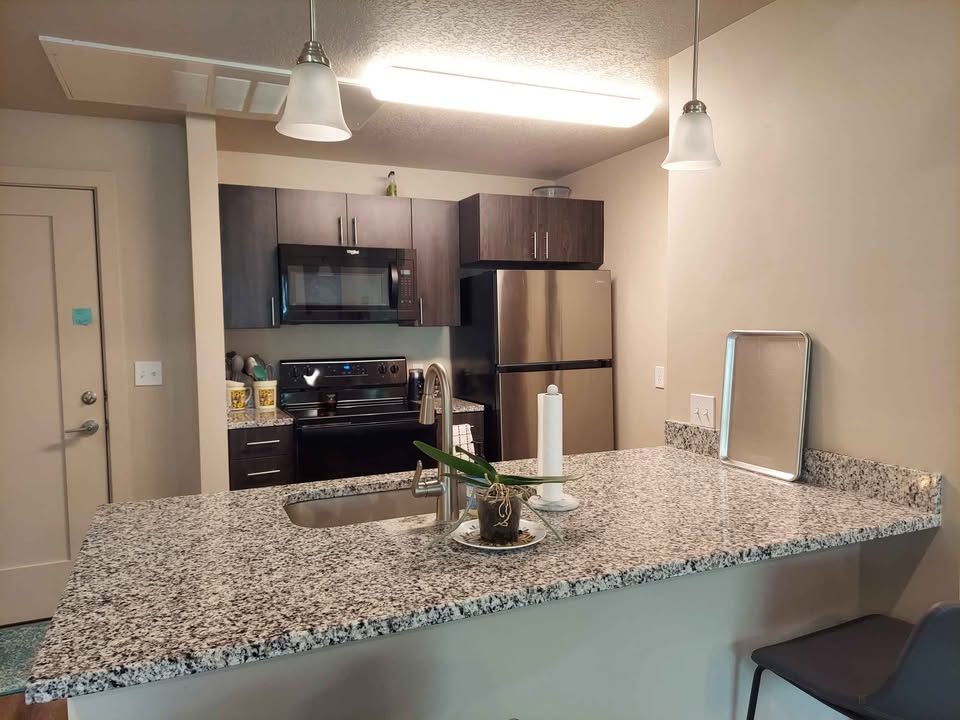 Riverdale Apartment: 4189 S 300 W