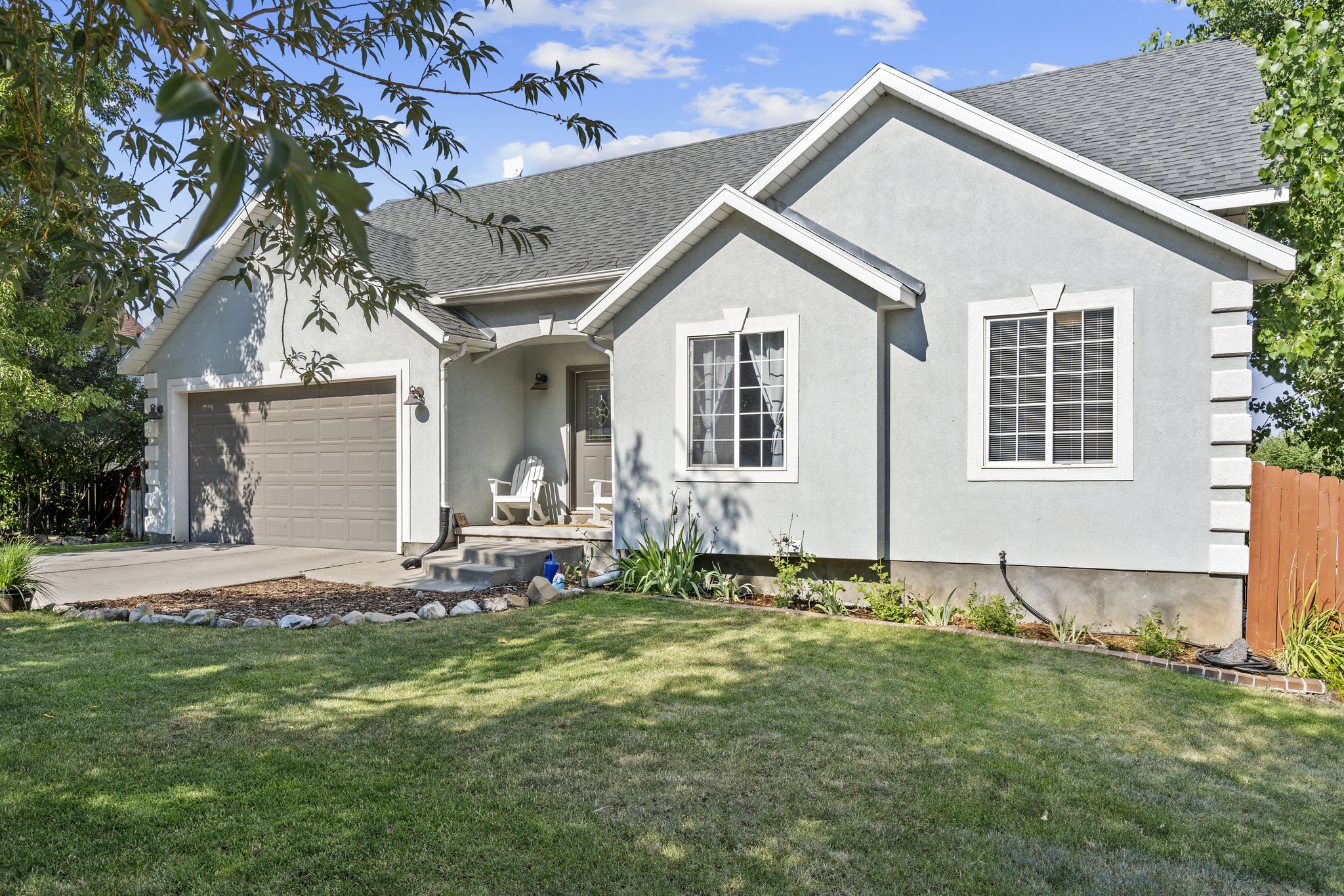 Elk Ridge House: 116 S Canyon View Dr