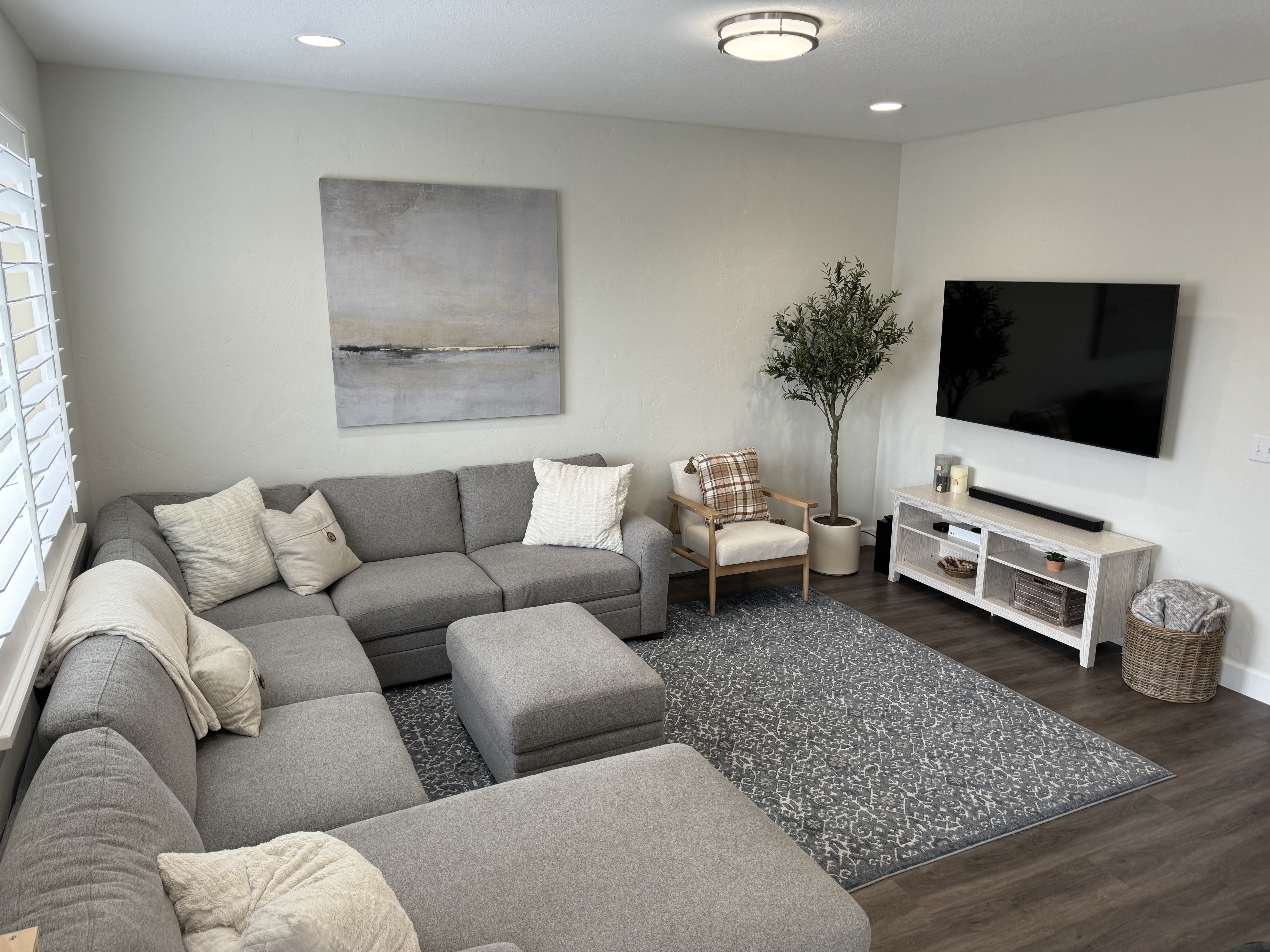 Saratoga Springs Townhome: 327 E Seagull Ln