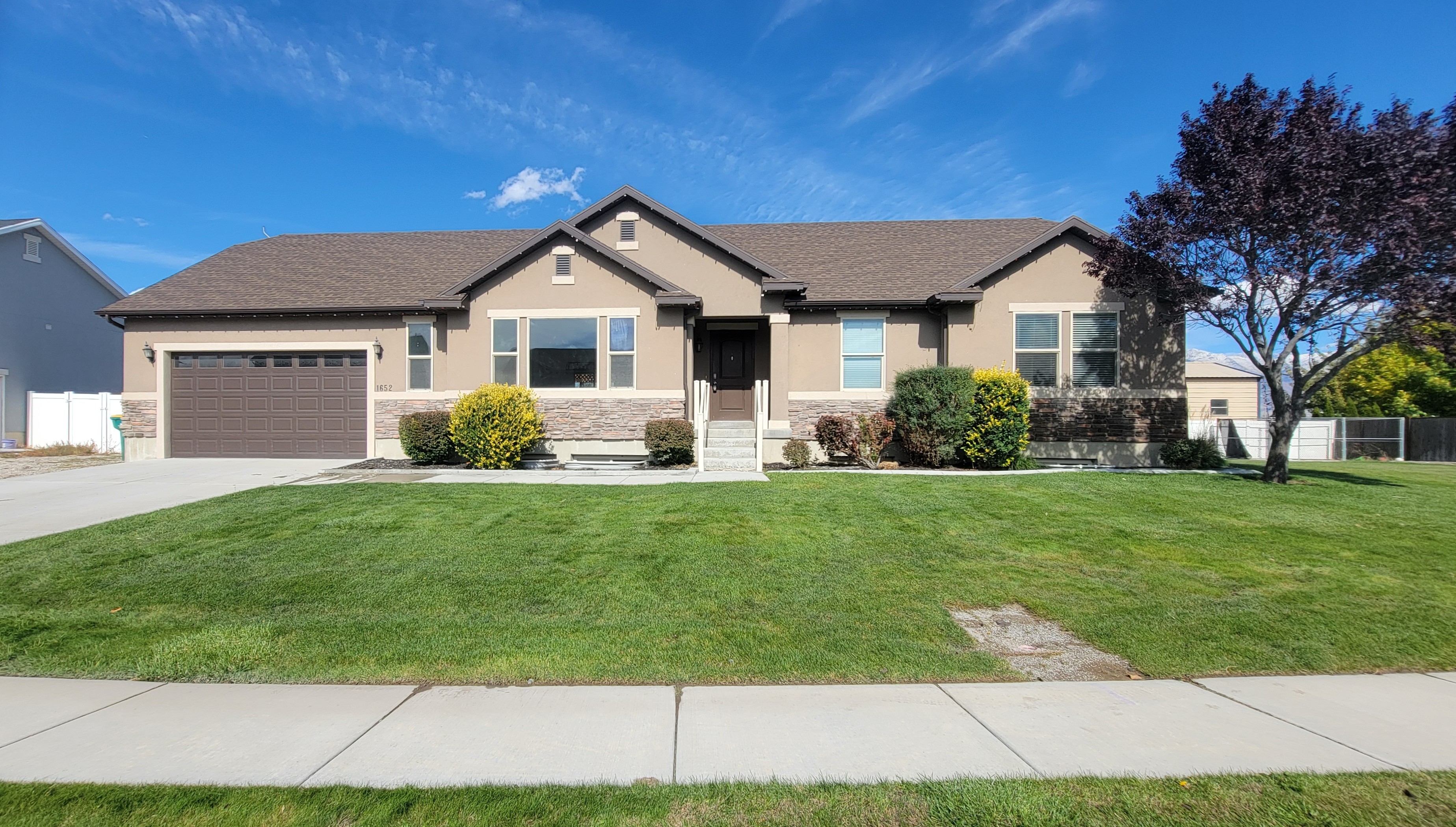 Lehi House: 1652 W Brooke St