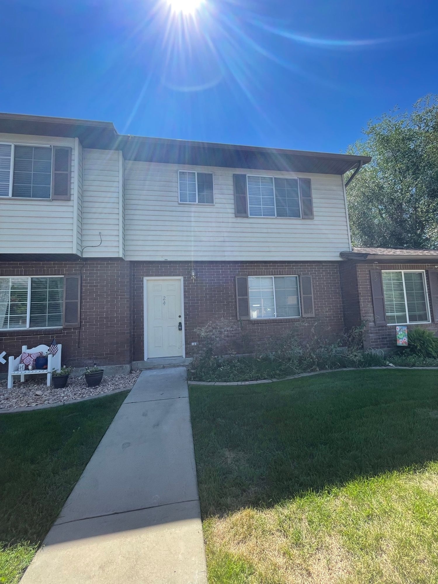 Provo Townhome: 952 S 200 W