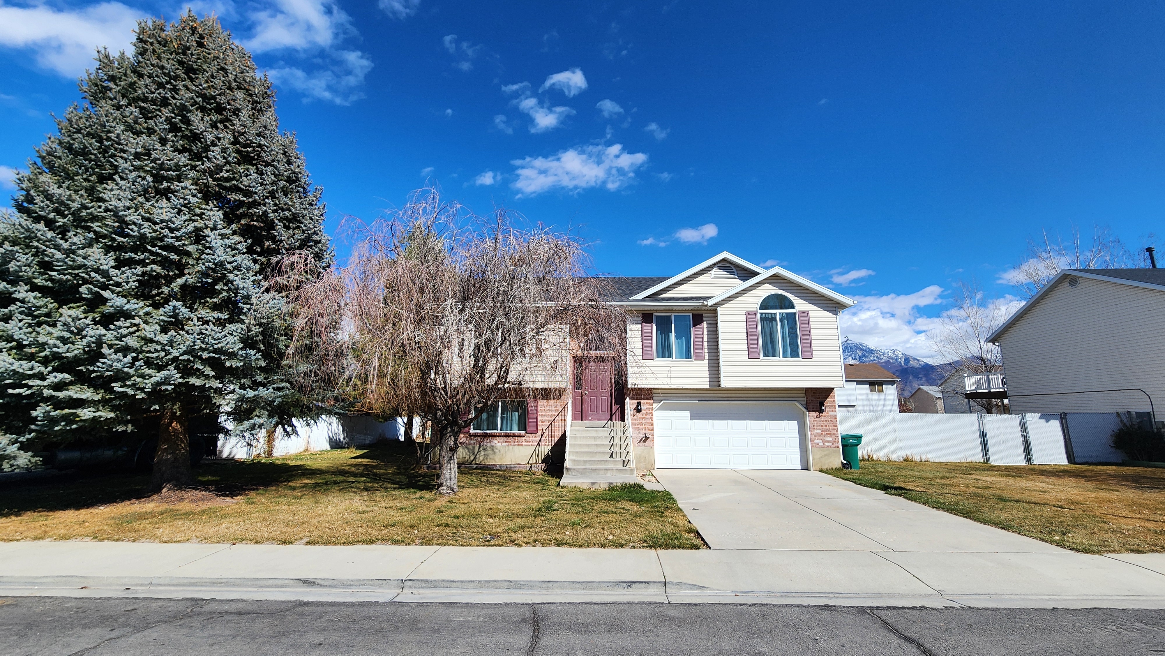 Orem House: 741 S 1420 W