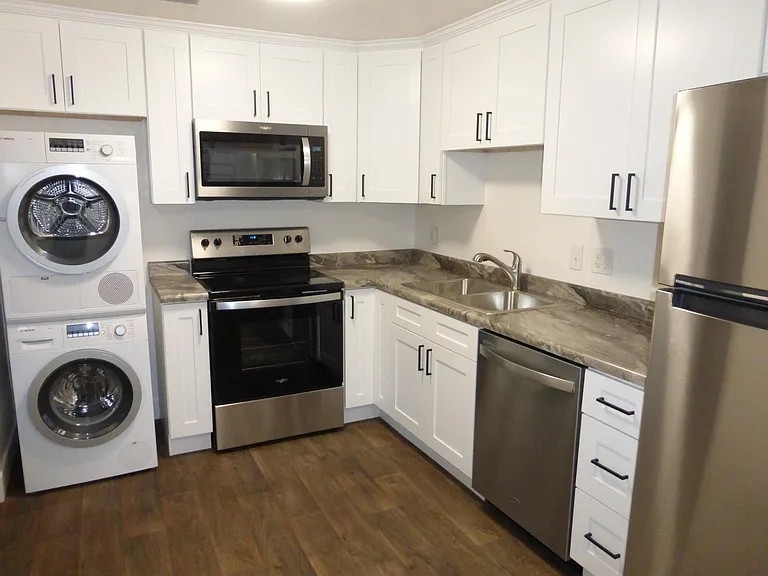 Salt Lake City Apartment: 475 N Wall St