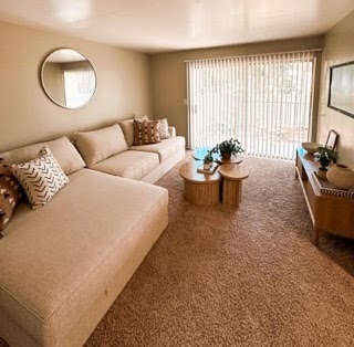 Murray Apartment: 4929 S Lake Pines Dr