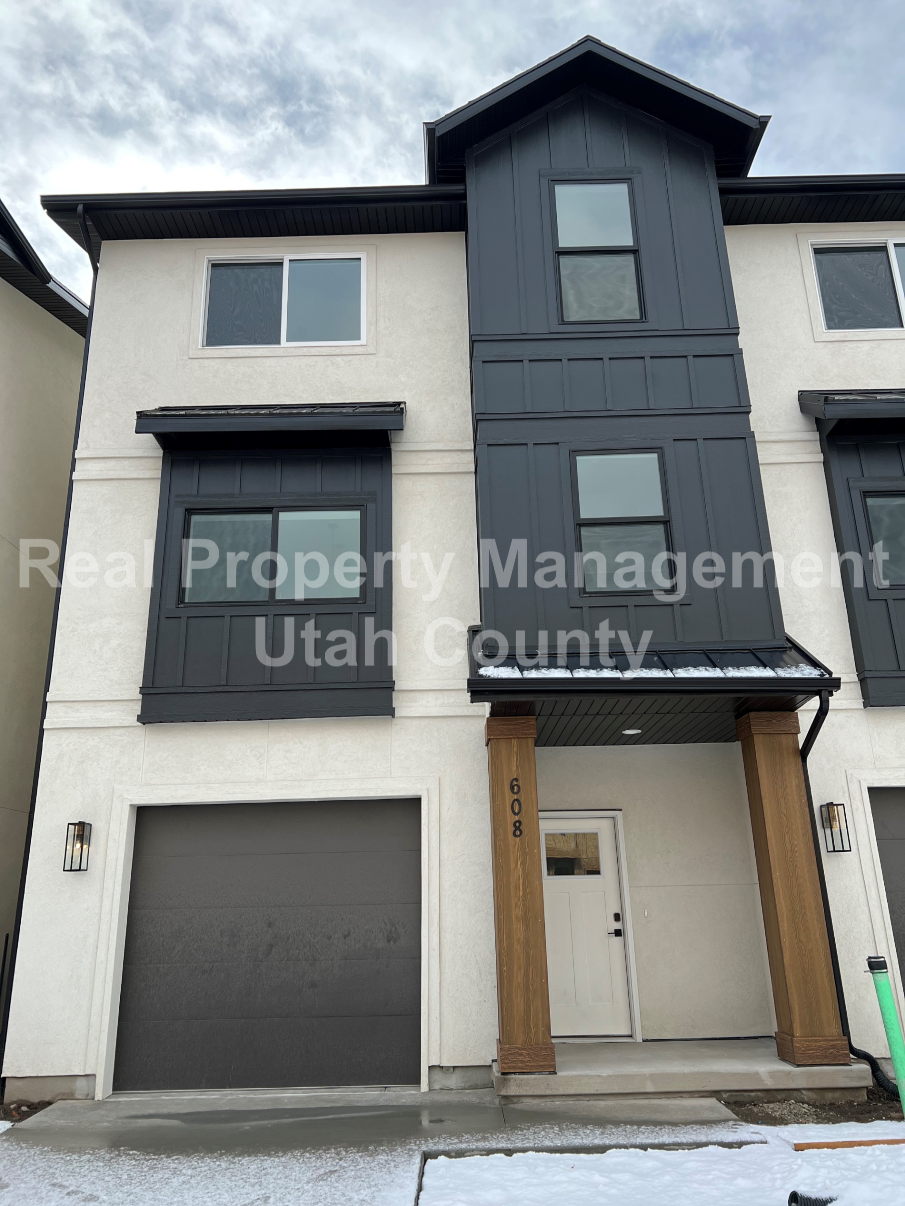 American Fork Townhome: 608 E 340 S
