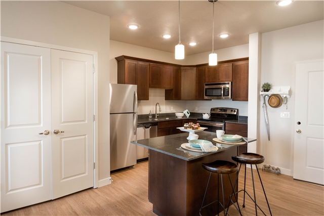 Pleasant Grove Apartment: 488 W Center Street