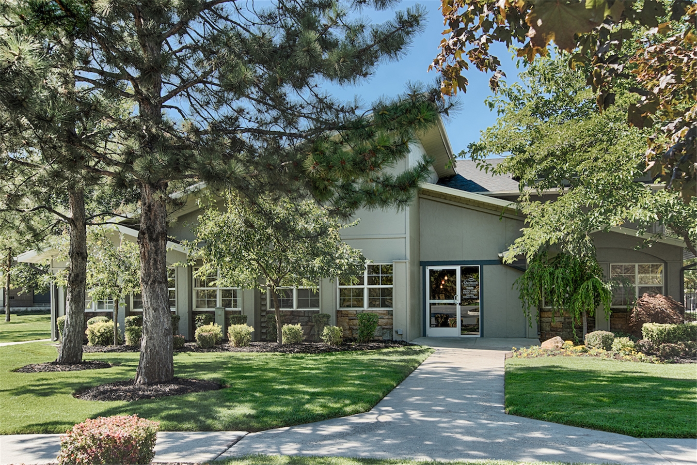 Apartment For Rent At 1153 N Redwood Rd Salt Lake City