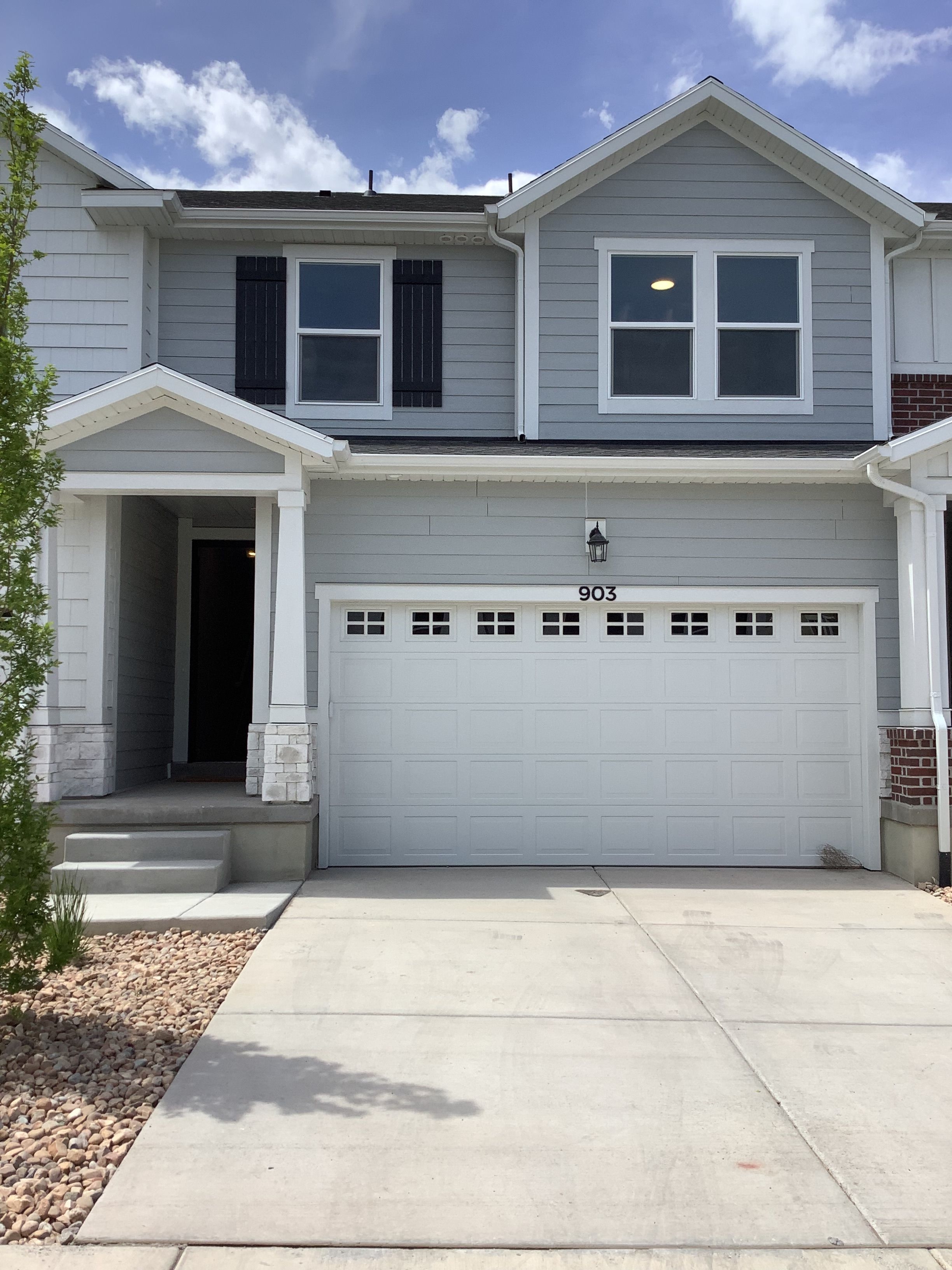 Saratoga Springs Townhome: 903 N Portman Way