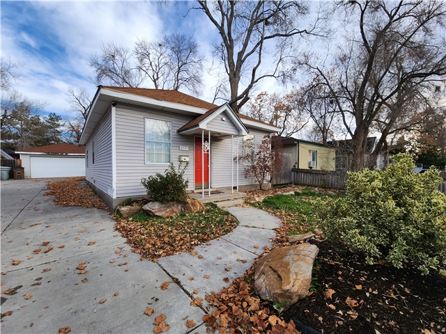 Salt Lake City House: 2171 S Lake St