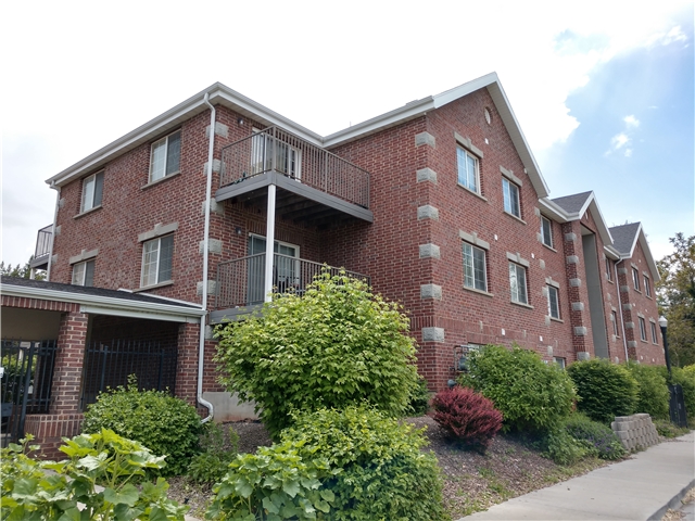 Salt Lake City Condo: 325 W. 700 N.