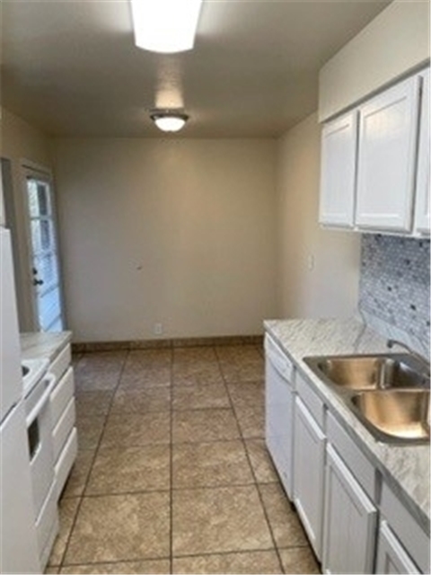 Salt Lake City Apartment: 3989 S 900 E