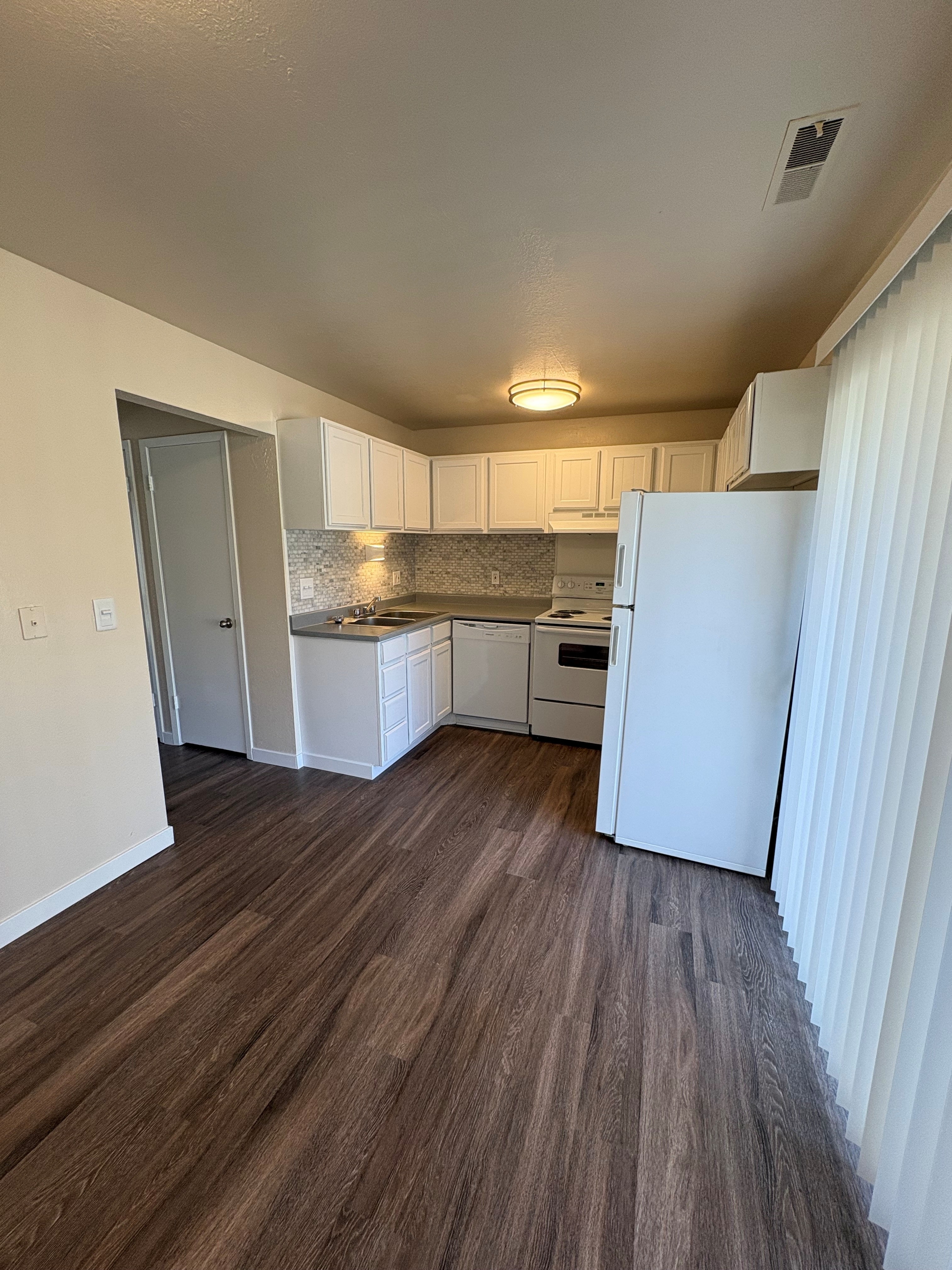 Salt Lake City Apartment: 3989 S 900 E