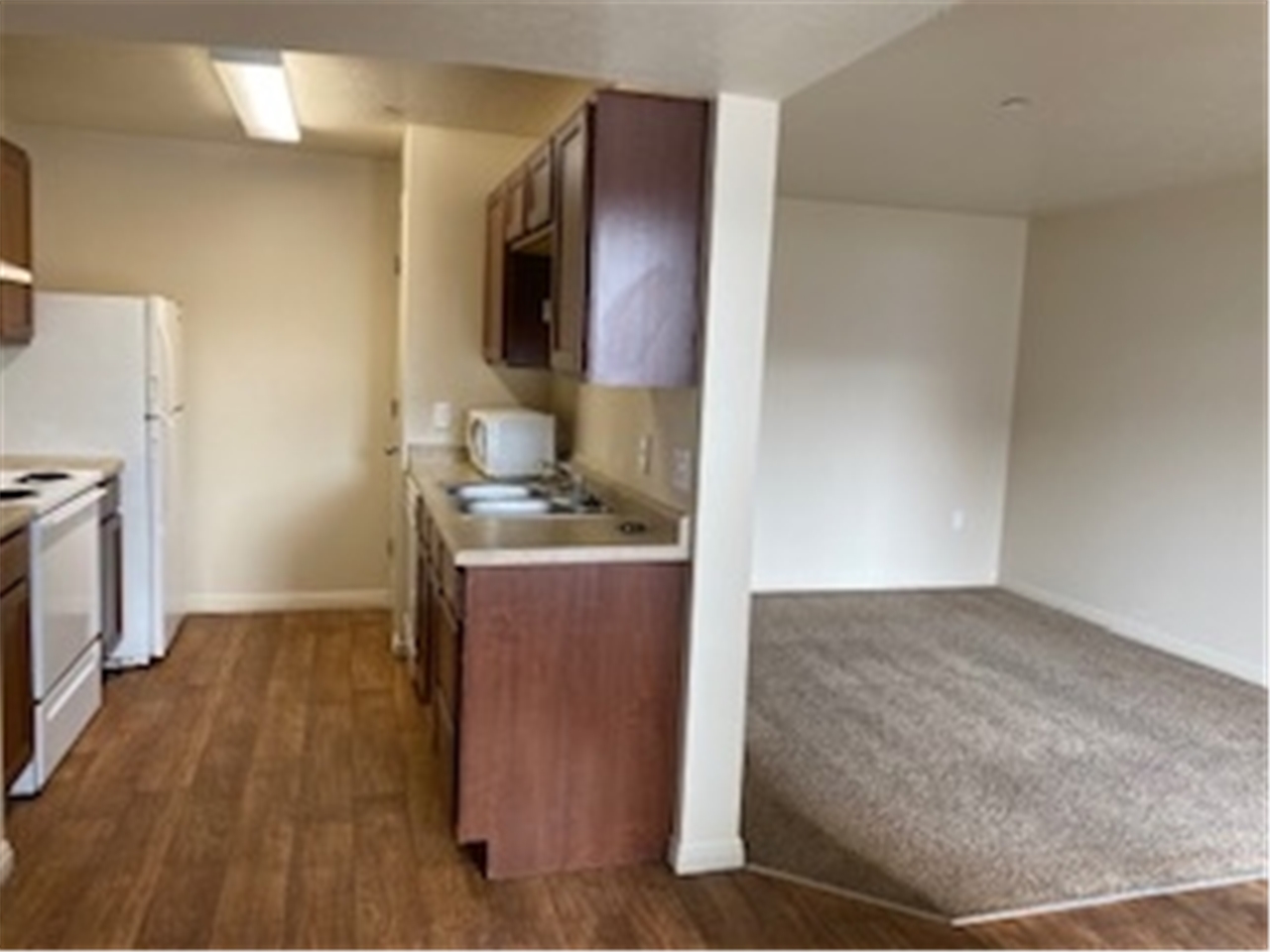 Frontgate Apartments Apartment for rent at 4623 S Urban Way, Murray