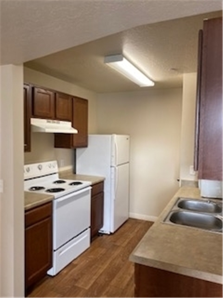 Frontgate Apartments Apartment for rent at 4623 S Urban Way, Murray