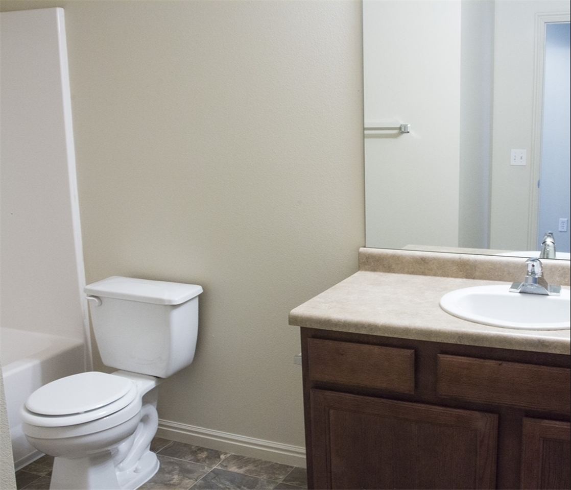 Frontgate Apartments Apartment for rent at 4623 S Urban Way, Murray, UT 84107 Rentler