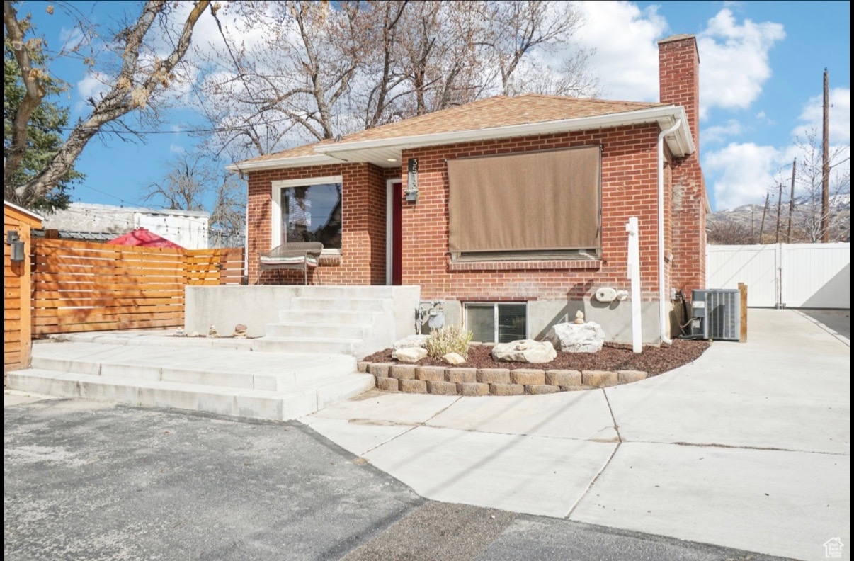 Bountiful House: 3513 S Highway 89