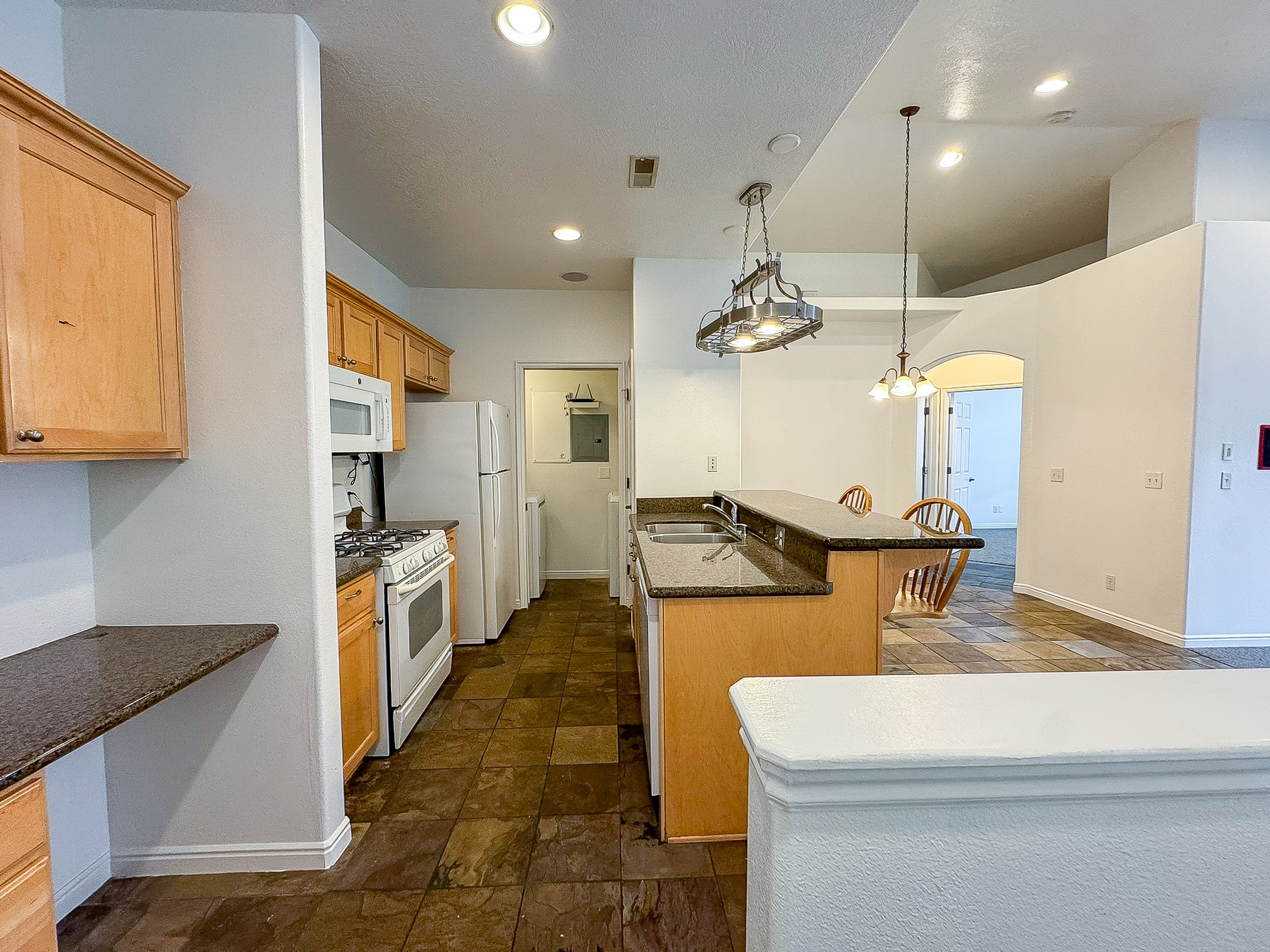 Pleasant Grove Townhome: 1552 W 110 N