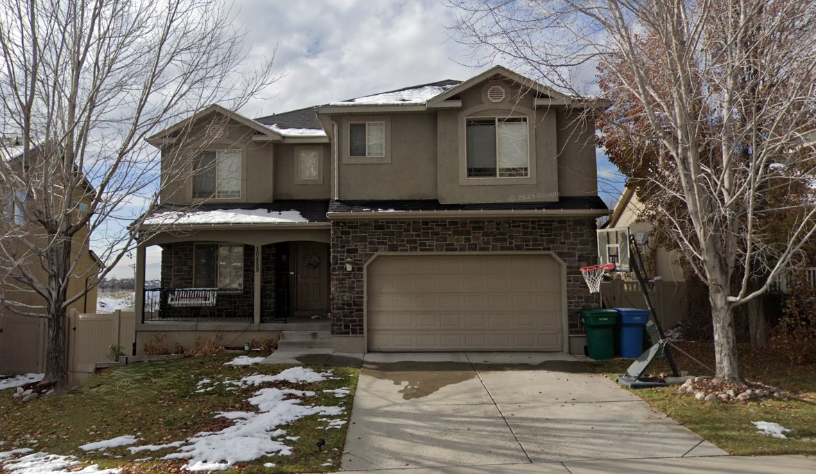 Pleasant Grove House: 10451 N Sugarloaf Dr