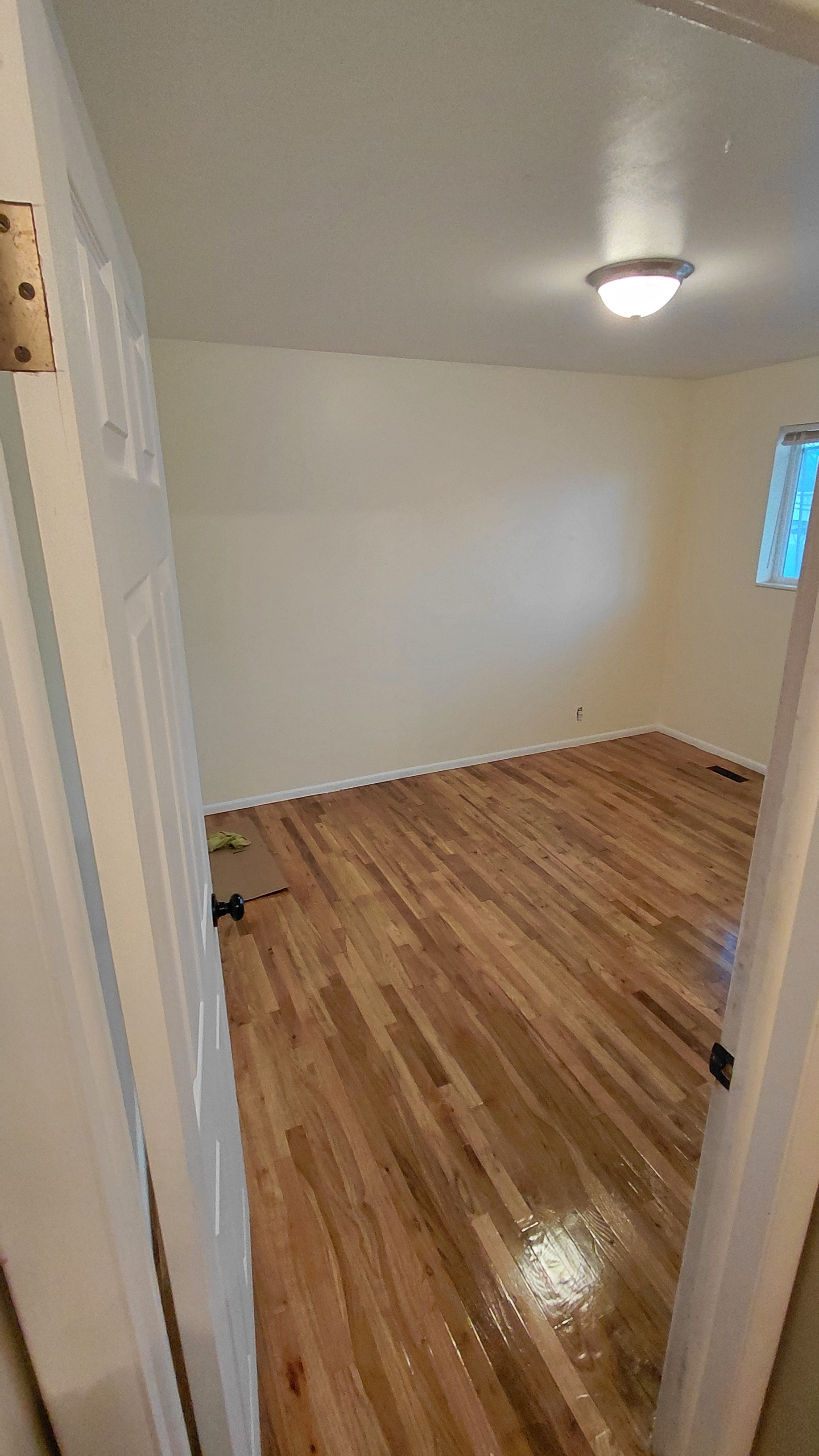 West Valley City Apartment: 2865 W 3835 S