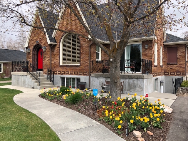 Holladay In-Law/Basement: 3985 S 2000 E