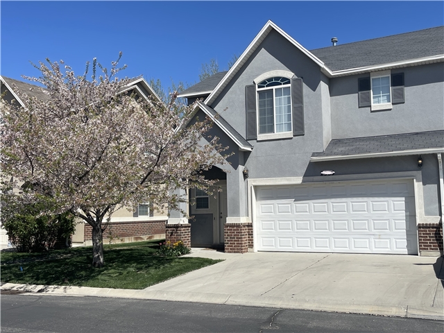 West Valley City Townhome: 2369 S Little Oak Dr