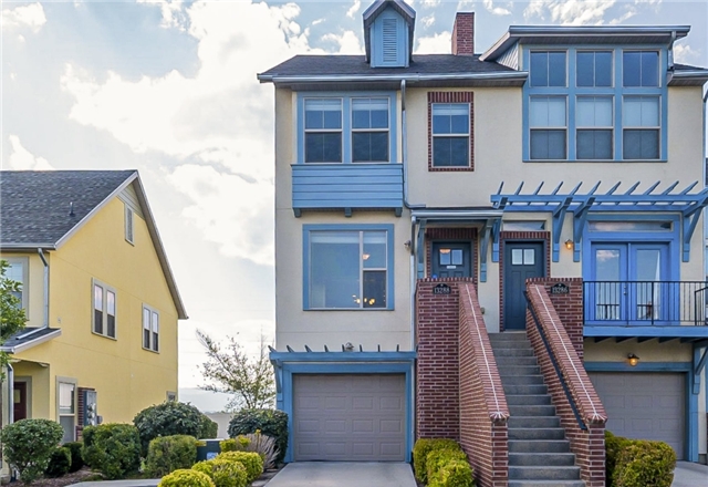 Draper Townhome: 13288 S Long Creek Ln