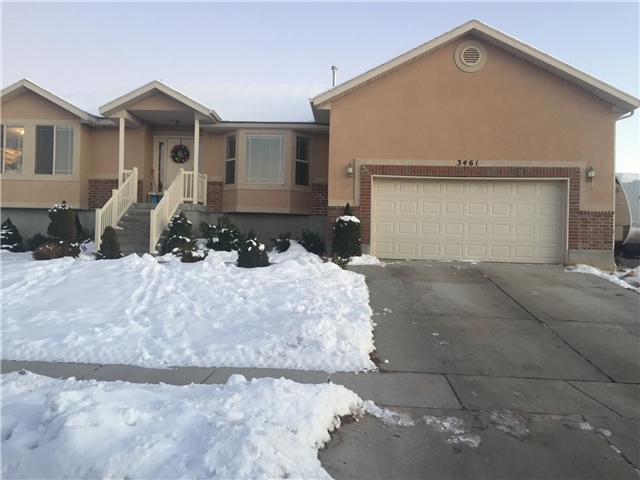 Syracuse House: 3461 Jupiter Hills Dr