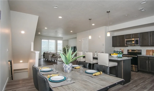 Draper Townhome: 12243 S Draper Gate Dr