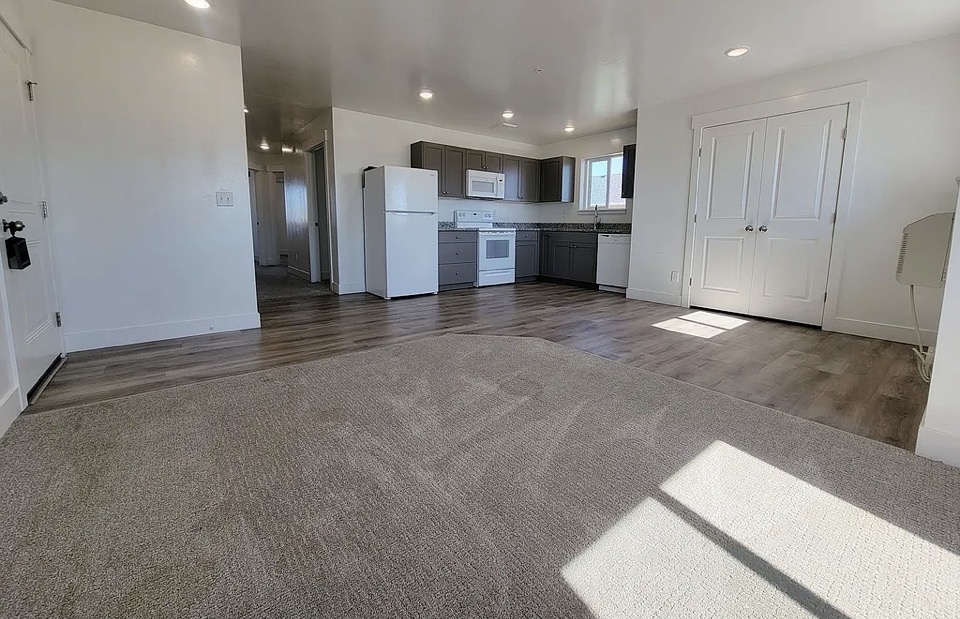 Idaho Falls Multiplex: 5963 N Freedom Rd