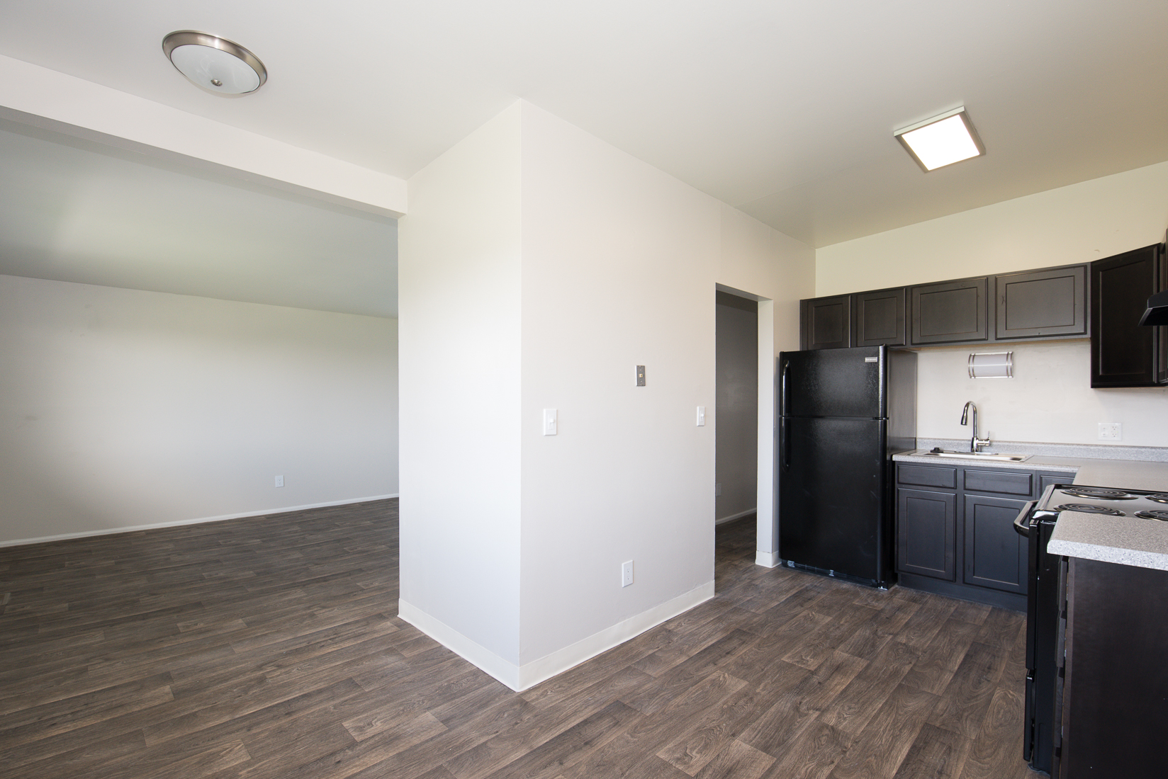 Park Central Apartments Apartment for rent at 4425 S Christopherson