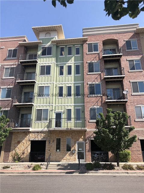 Sandy Condo: 175 Albion Village Way