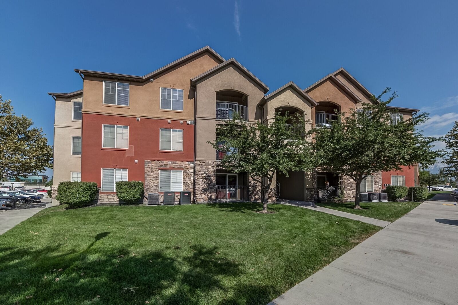 Pleasant Grove Condo: 372 South 930 West # 302
