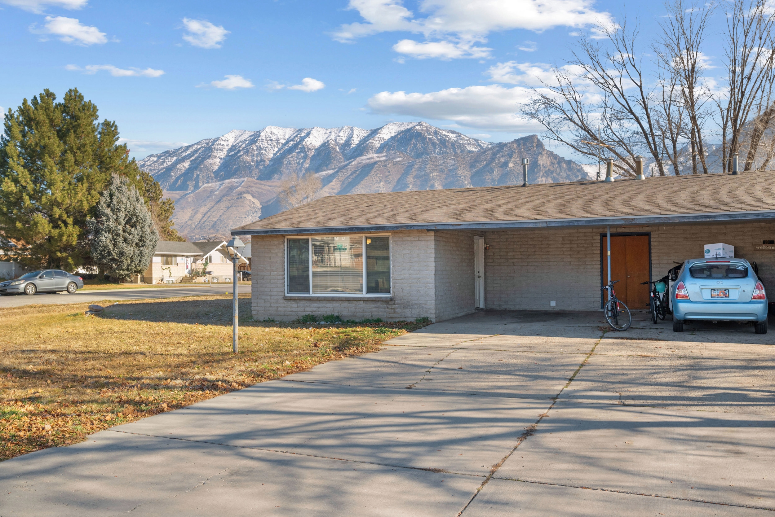 Provo House: 2090 N 940 W
