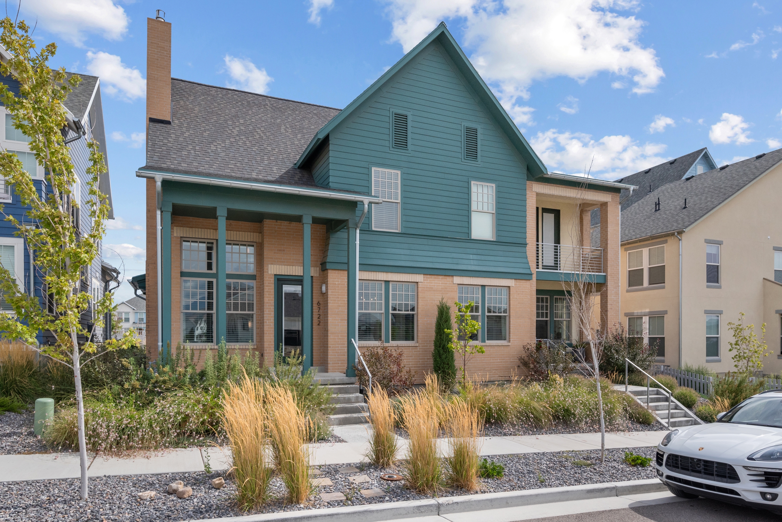 South Jordan House: 6722 W Namaste Dr