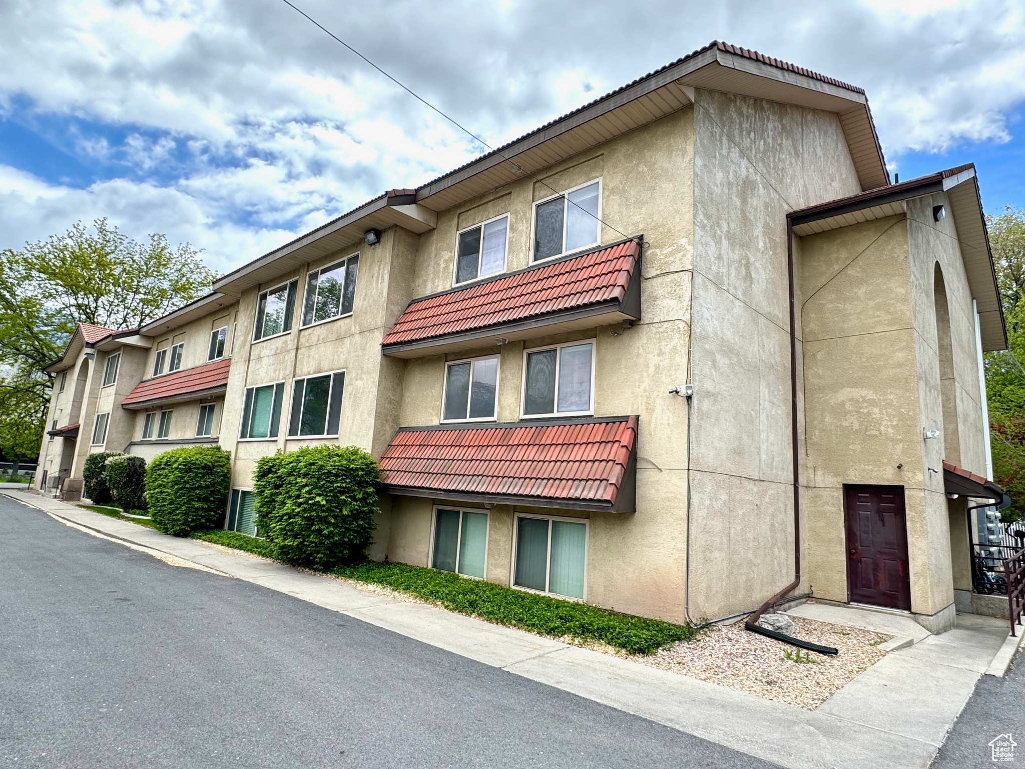 Provo Condo: 361 N 300 W