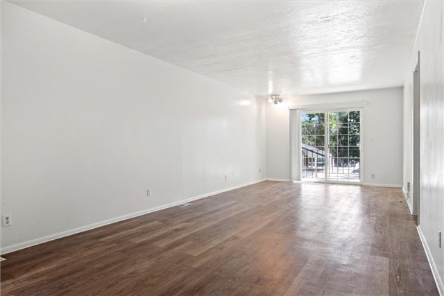 Provo Apartment: 351 E Center St
