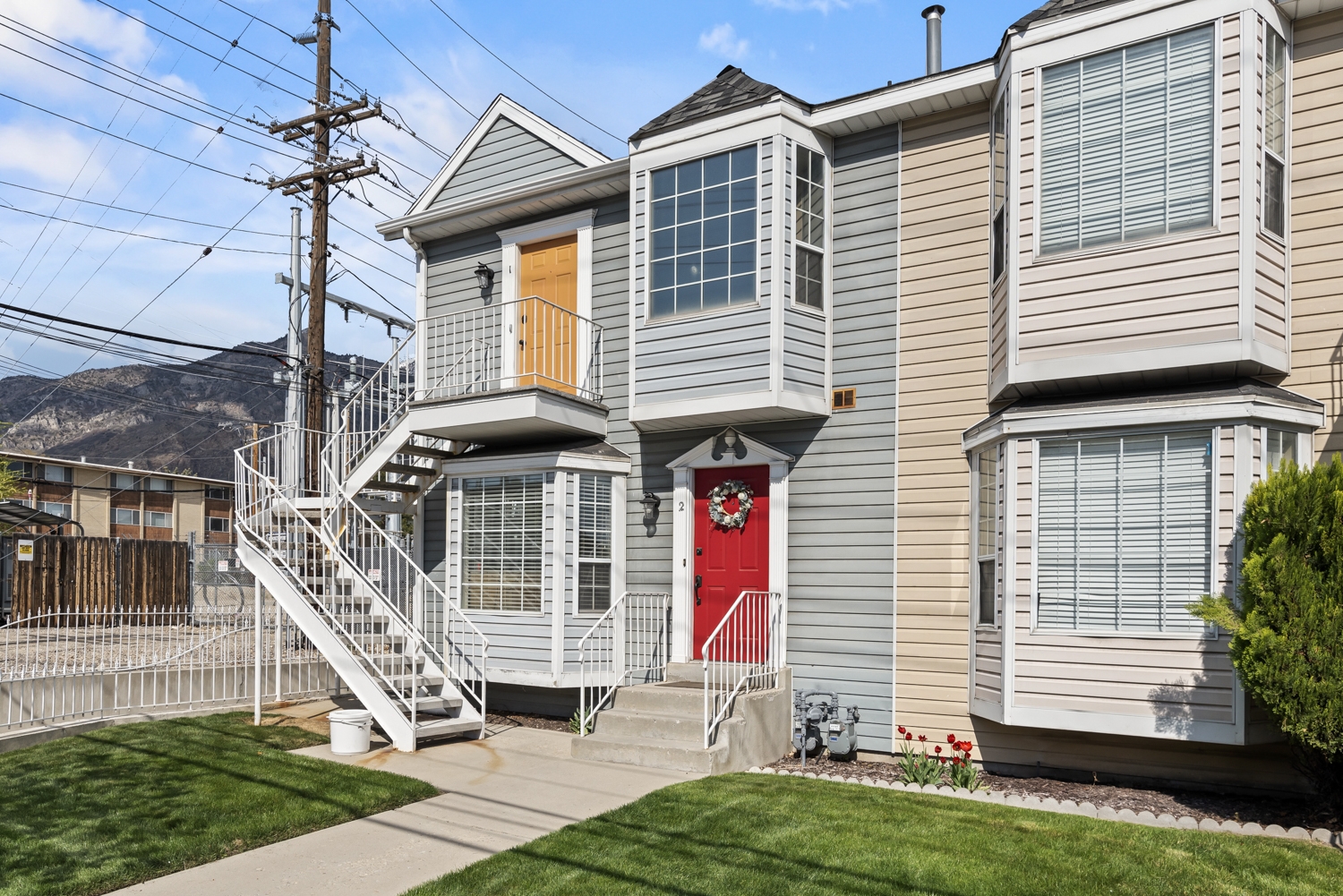 Provo Apartment: 907 E 820 N