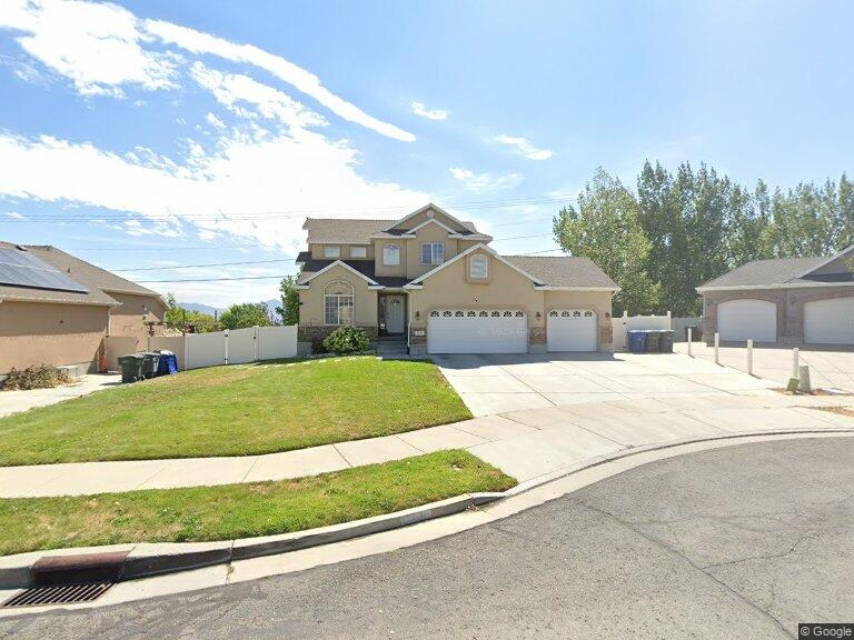 Salt Lake City House: 5031 S Fallen Oak Rd